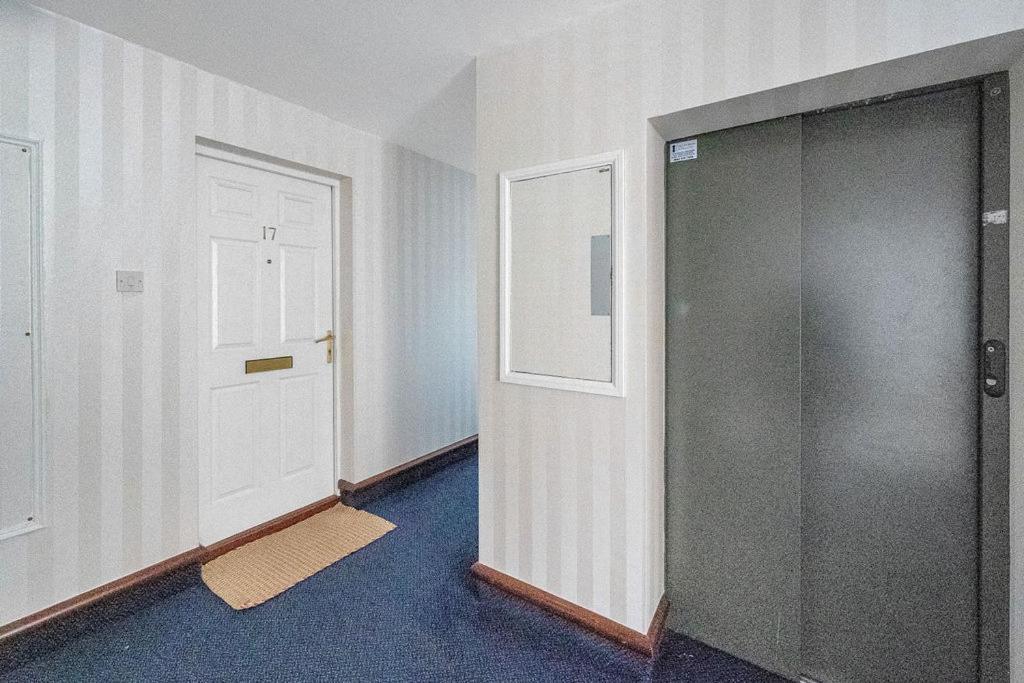Appartement Modern 1Br Flat - Free Parking + Lift à Édimbourg Extérieur photo
